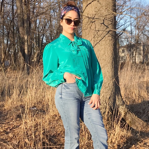 Vintage 80s Teal Front Neck Tie Button Down Blouse - Picture 3 of 11